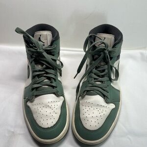Nike Women's Air Jordan 1 Mid Jade Smoke Sneakers Size 9 US